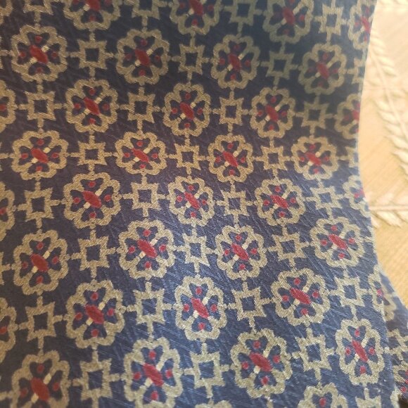 Silk Giorgio Armani Cravatte Straight Neck Tie - Picture 3 of 4